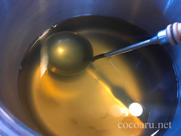 自家製米麹でお味噌を手作り：大豆を蒸したお湯